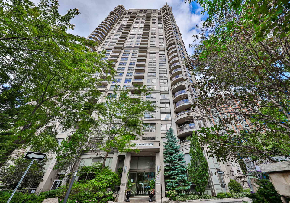 310-burnhamthorpe-road-w-mississauga-ontario-w13159032