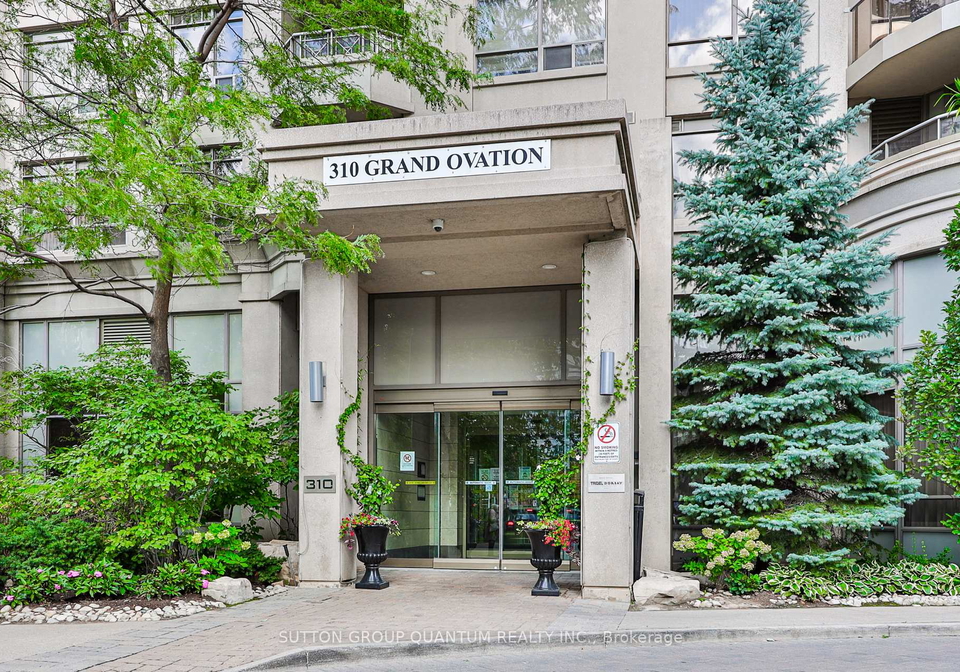 310-burnhamthorpe-road-w-mississauga-ontario-w13159032