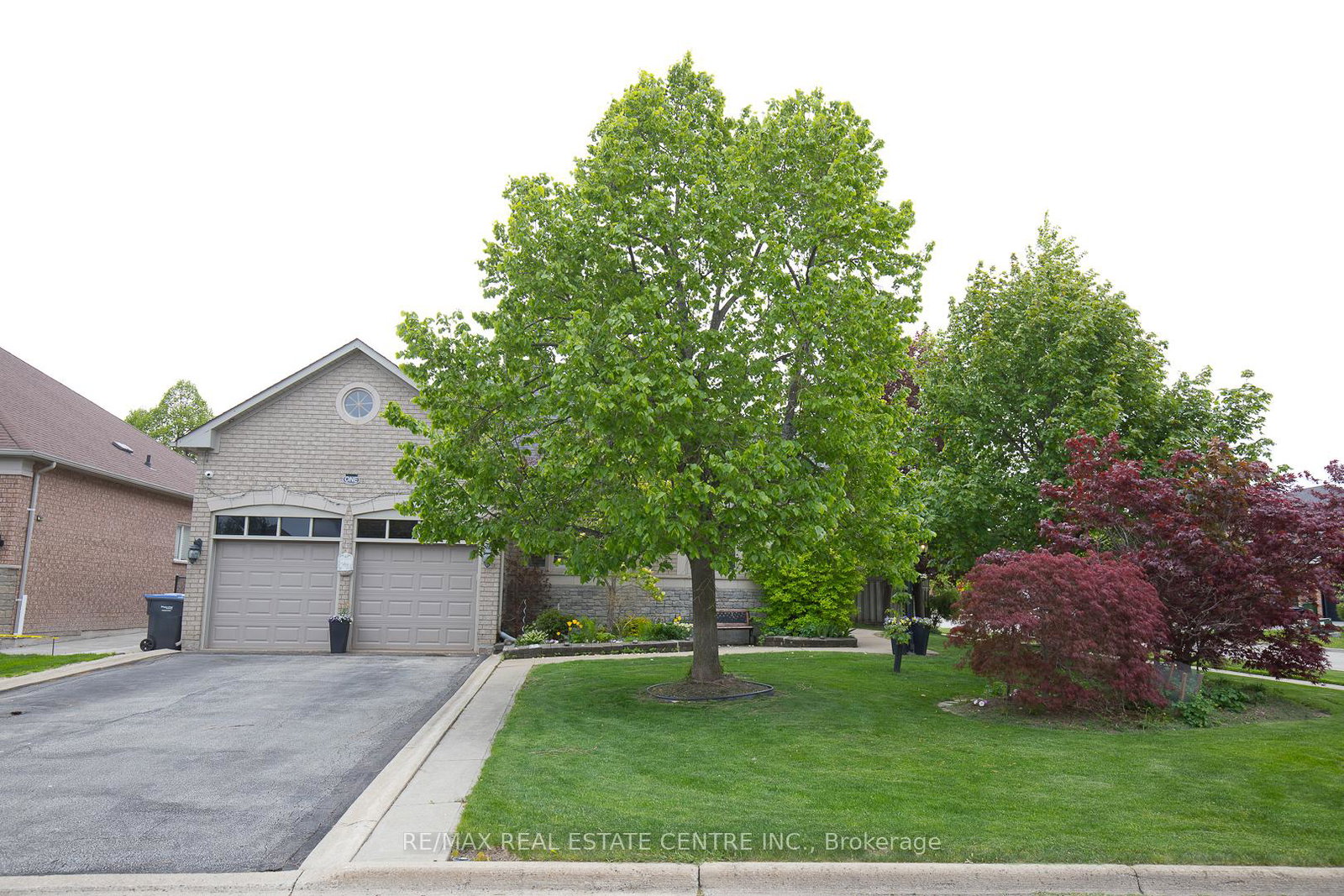 1-kirkwood-crescent-caledon-ontario-w13159056