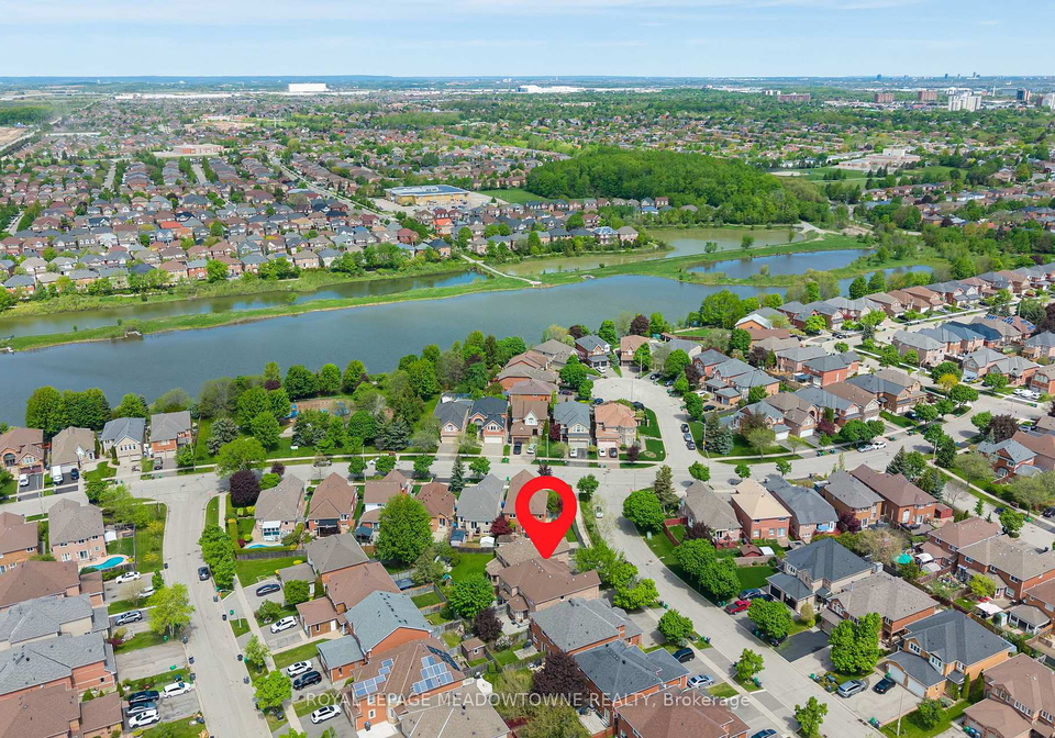 6028-clover-ridge-crescent-mississauga-ontario-w13159108