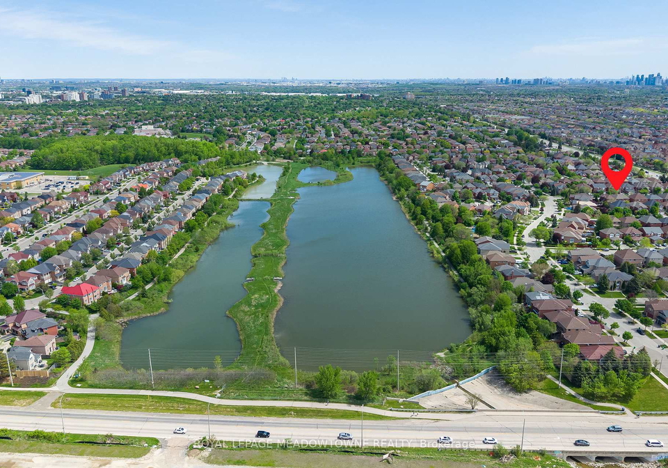 6028-clover-ridge-crescent-mississauga-ontario-w13159108