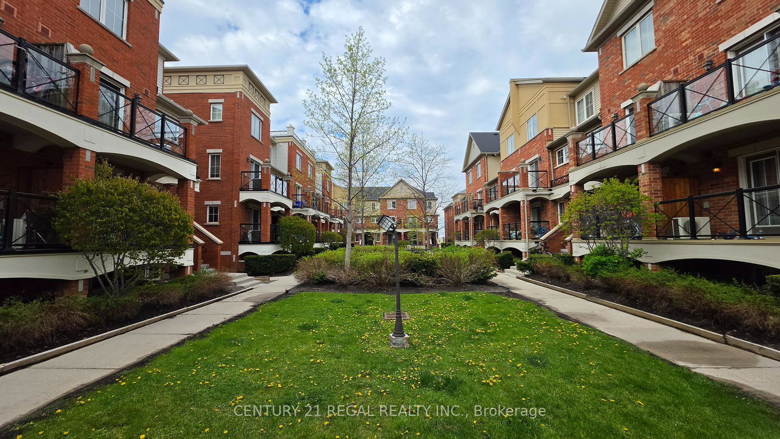 39-hays-boulevard-oakville-ontario-w13159128