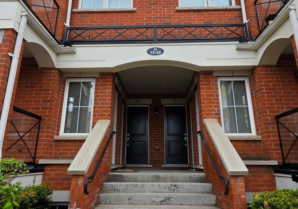 39-hays-boulevard-oakville-ontario-w13159128