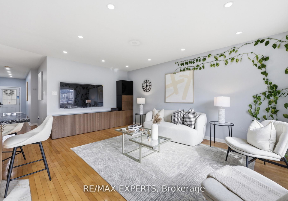 926-thompson-road-s-milton-ontario-w13159162