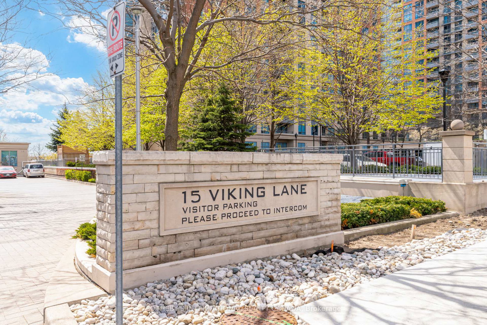15-viking-lane-etobicoke-ontario-w13159350