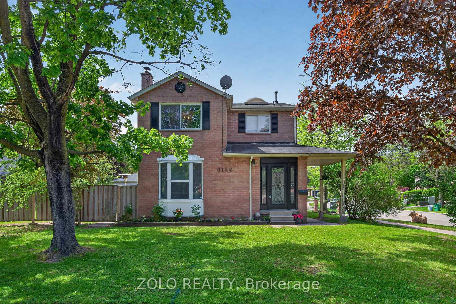 6166-kindree-circle-mississauga-ontario-w13159400