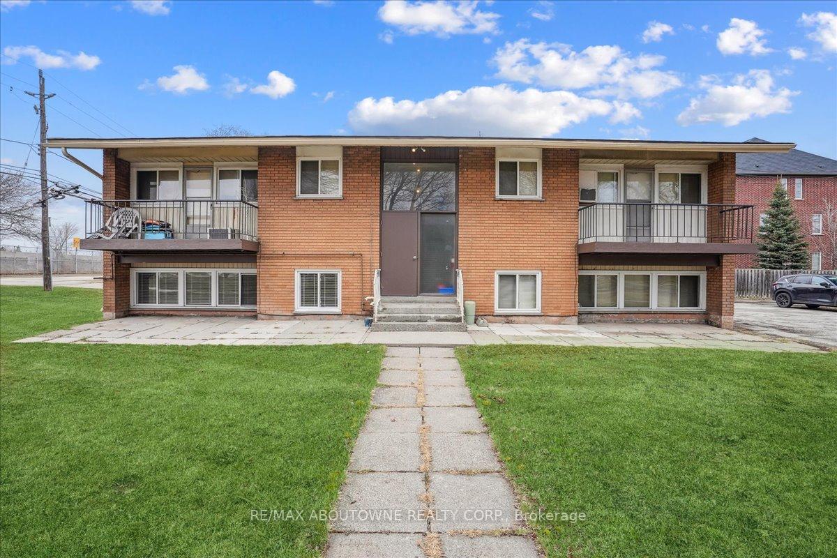 2354-queensway-drive-burlington-ontario-w13159464