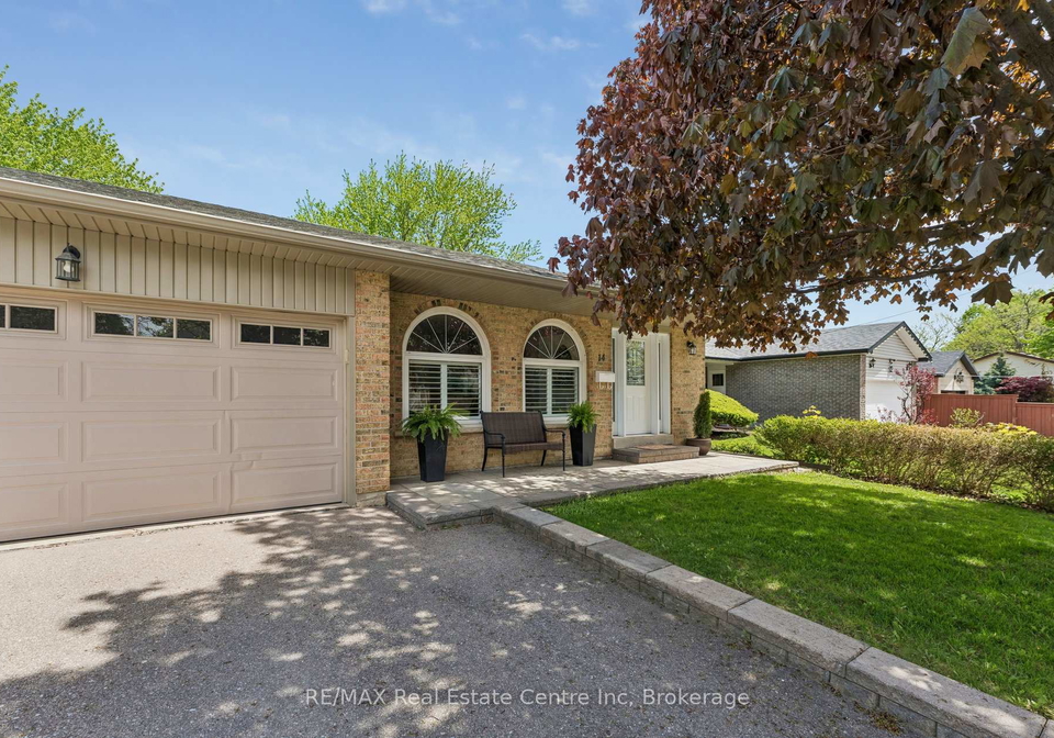 14-massey-street-brampton-ontario-w13159674