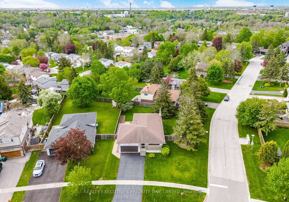 174-kingsview-drive-caledon-ontario-w13159718