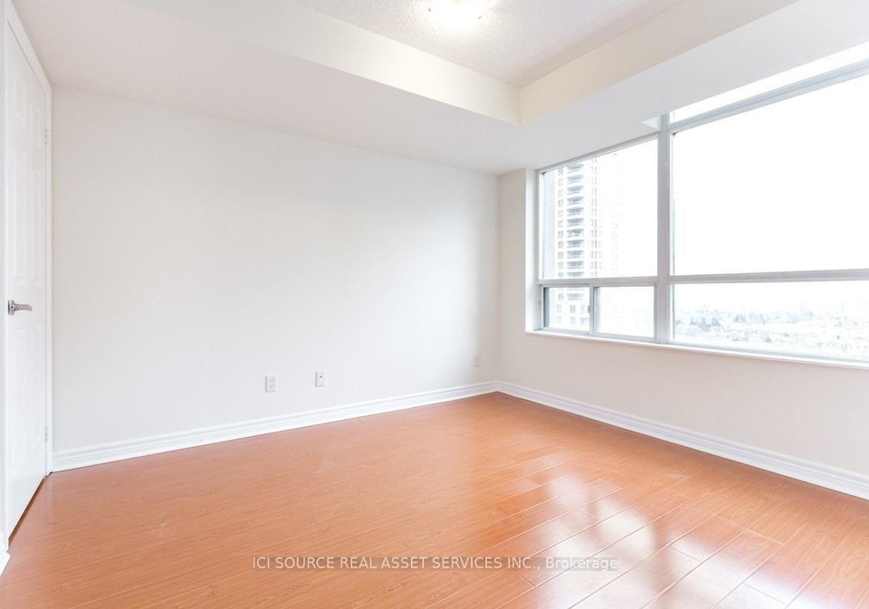 310-burnhamthorpe-road-w-mississauga-ontario-w13159754