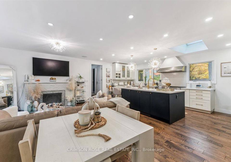 89-holyrood-avenue-oakville-ontario-w13159848