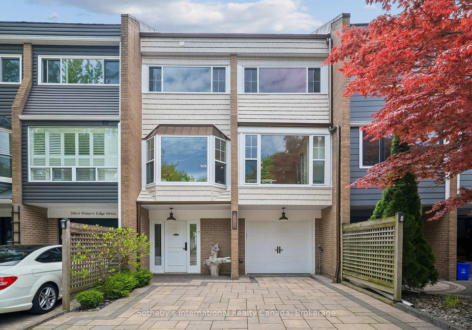 2066-waters-edge-drive-oakville-ontario-w13159900