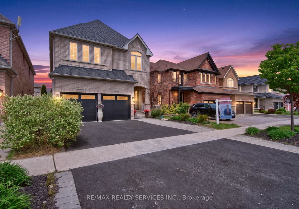 3365-destination-drive-mississauga-ontario-w13159966
