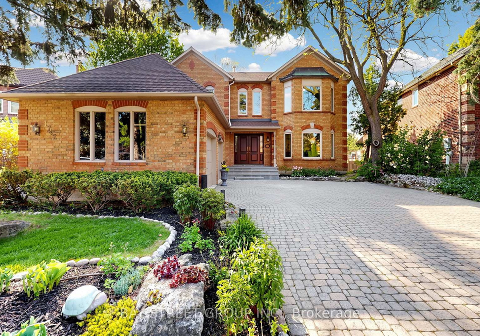 1742-sir-montys-drive-mississauga-ontario-w13160198