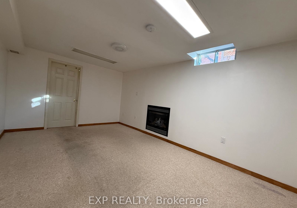 308-evergreen-crescent-oakville-ontario-w13160254