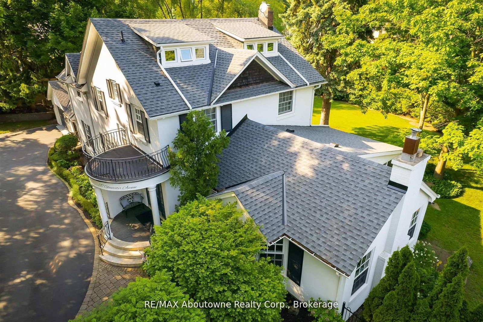 317-gloucester-avenue-oakville-ontario-w13160262