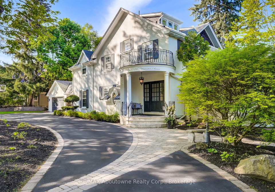 317-gloucester-avenue-oakville-ontario-w13160262
