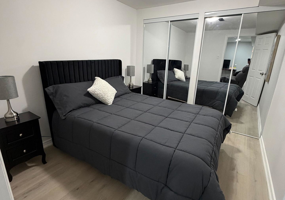6760-darcel-avenue-mississauga-ontario-w13160310