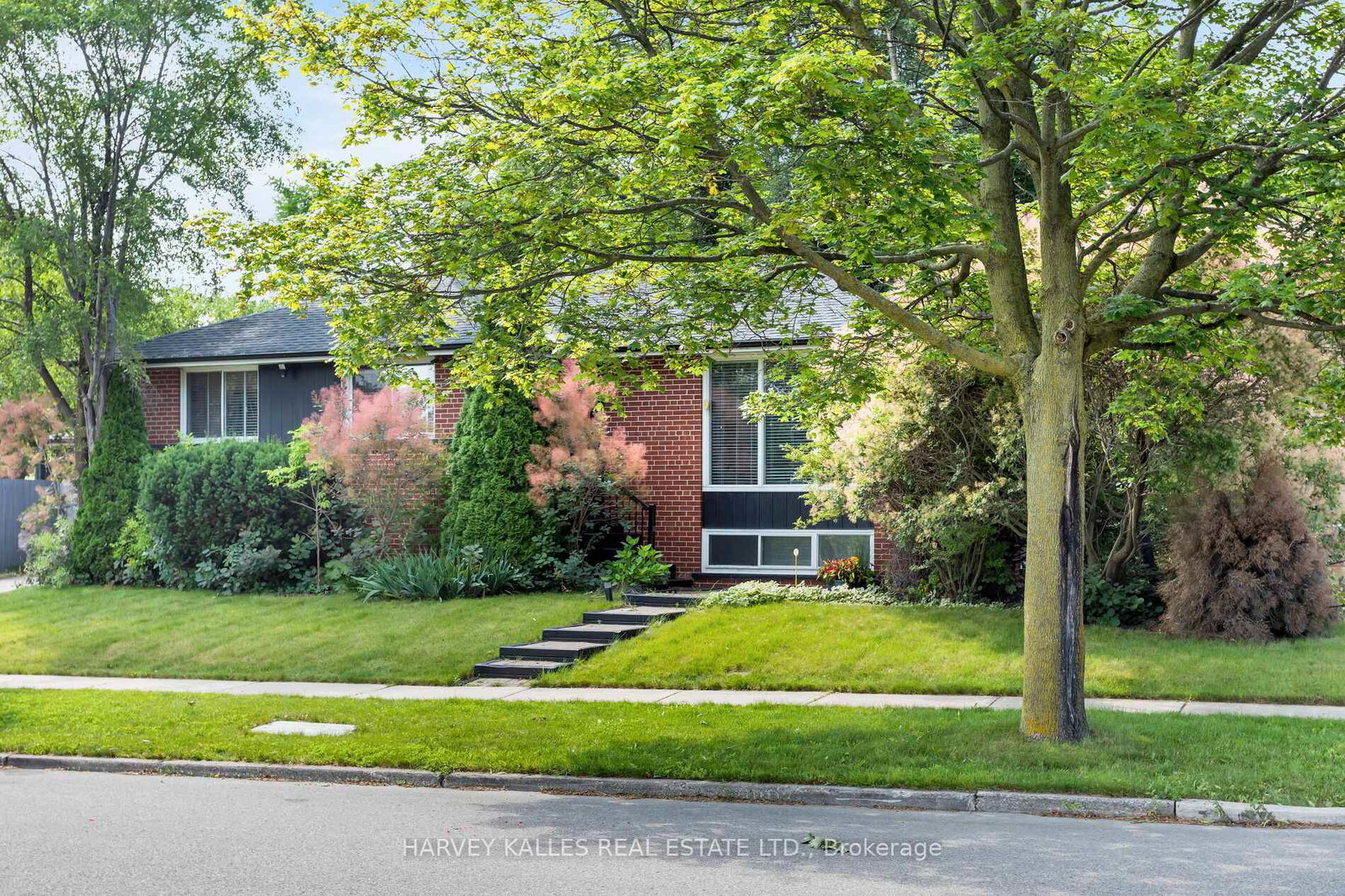 49-learmont-drive-etobicoke-ontario-w13160366