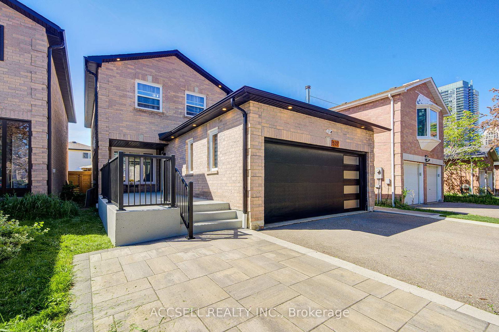 527-wallenberg-crescent-mississauga-ontario-w13160400