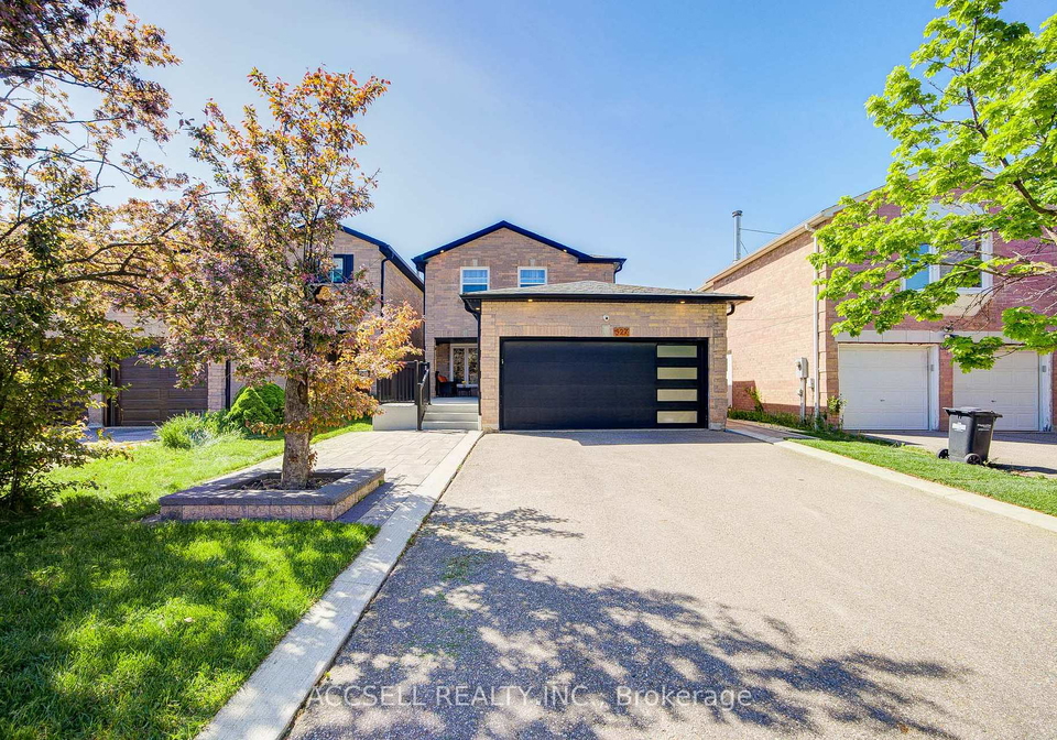 527-wallenberg-crescent-mississauga-ontario-w13160400
