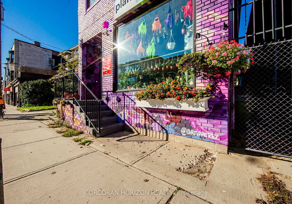 2257-w-dundas-street-w-toronto-ontario-w13160416