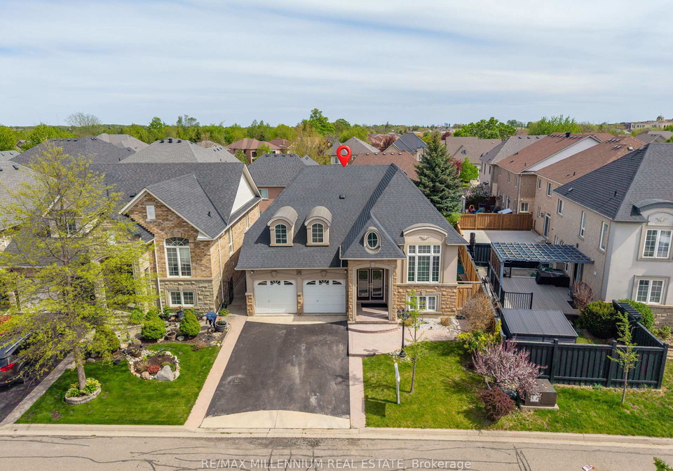 28-donherb-crescent-caledon-ontario-w13160474