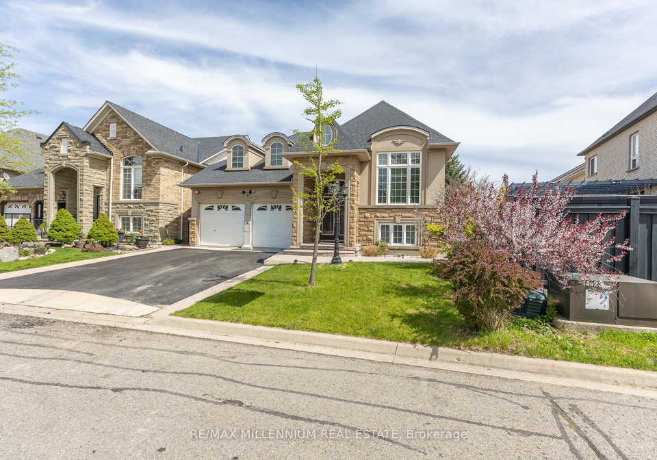 28-donherb-crescent-caledon-ontario-w13160474