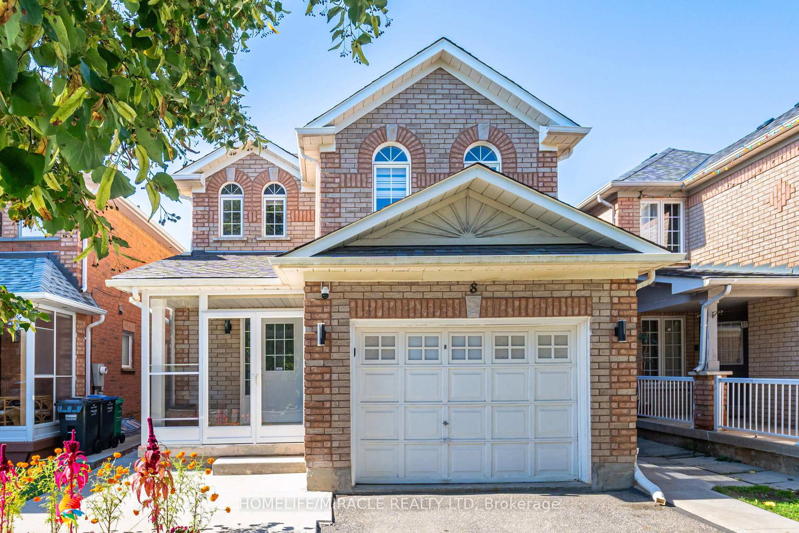 8-twin-pines-crescent-brampton-ontario-w13160486