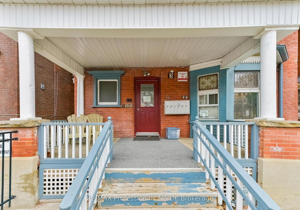3-maynard-avenue-toronto-ontario-w13160498