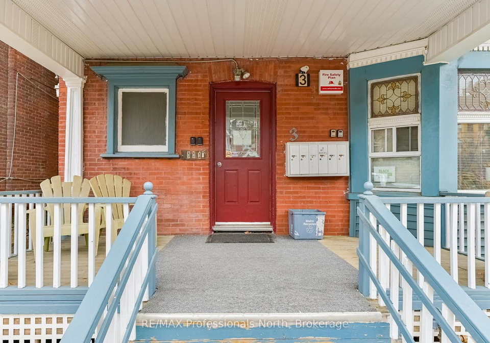 3-maynard-avenue-toronto-ontario-w13160498