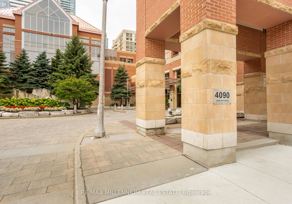 4090-living-arts-drive-mississauga-ontario-w13160534
