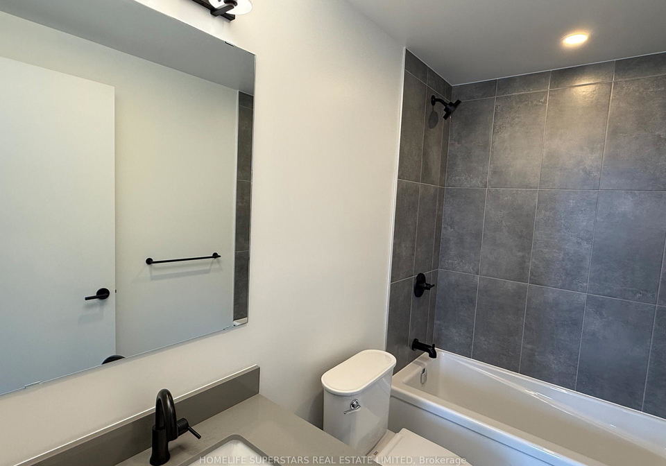 4853-thomas-alton-boulevard-burlington-ontario-w13160642