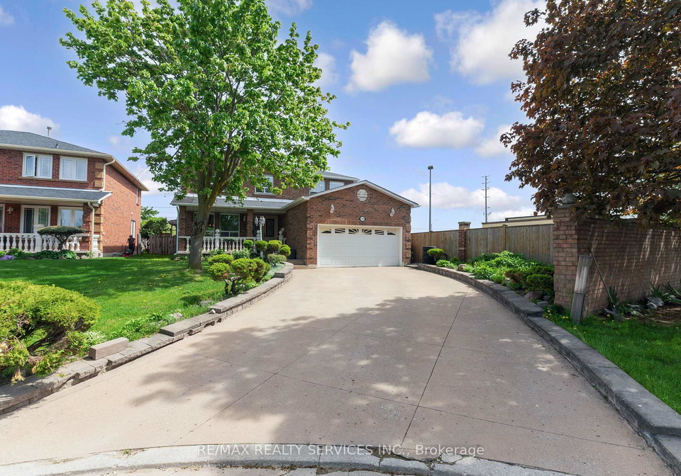 29-chestnut-avenue-s-brampton-ontario-w13160656