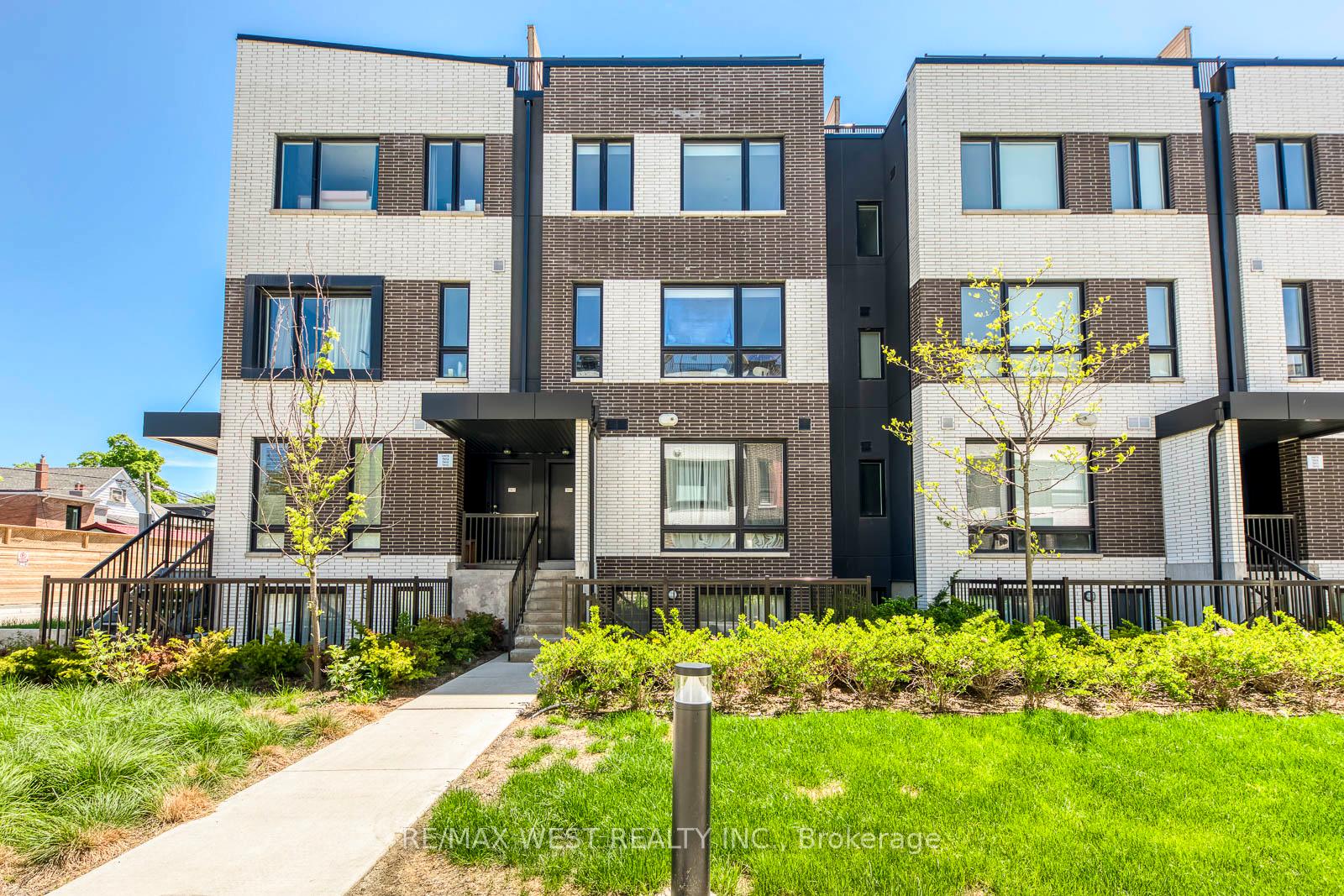 30-ed-clark-gardens-boulevard-toronto-ontario-w13160658