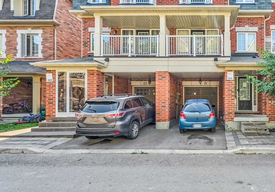 21-kayak-heights-brampton-ontario-w13160750