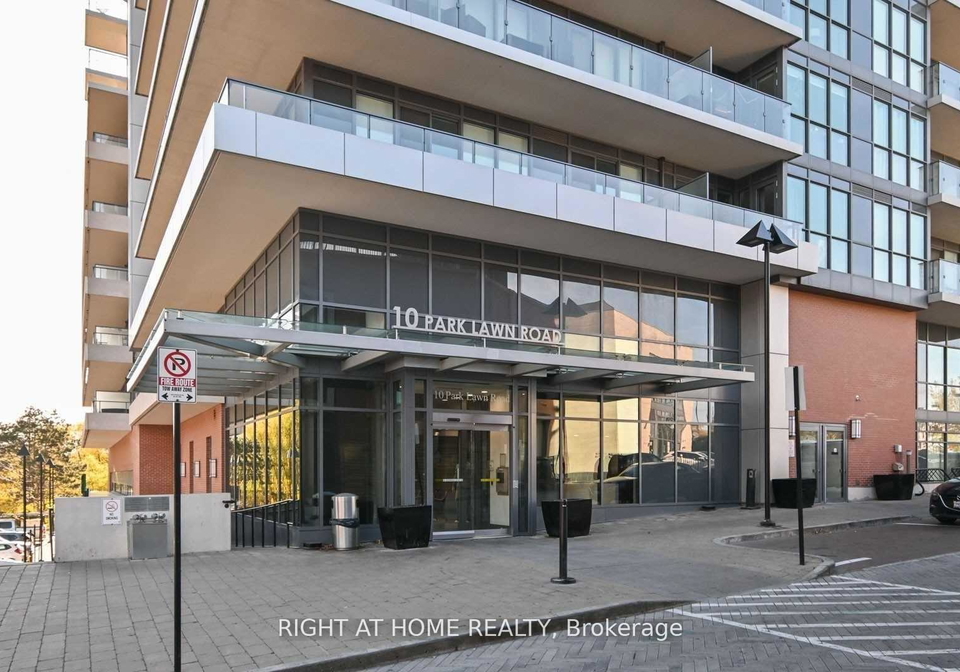 10-park-lawn-road-etobicoke-ontario-w13160808