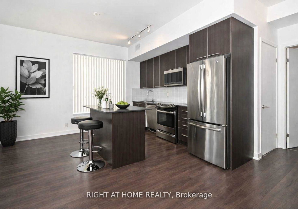 10-park-lawn-road-etobicoke-ontario-w13160808