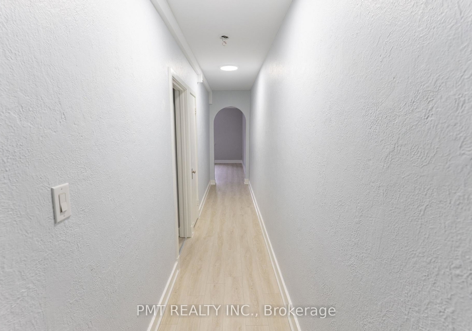 8-wellington-street-w-brampton-ontario-w13160850