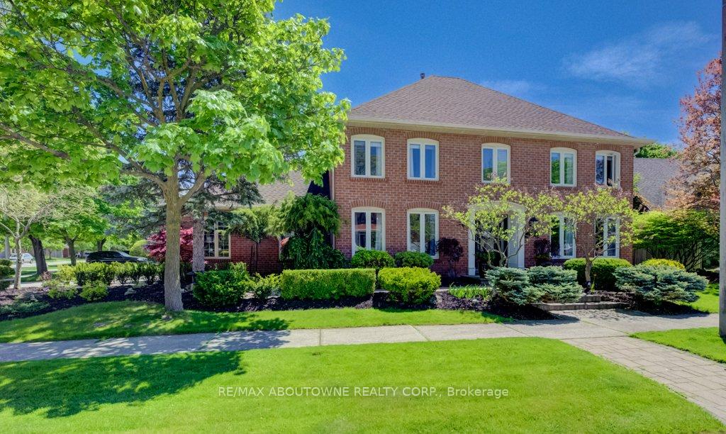 1300-old-bridle-path-oakville-ontario-w13160870