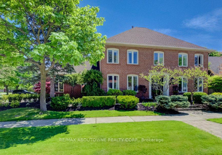 1300-old-bridle-path-oakville-ontario-w13160870