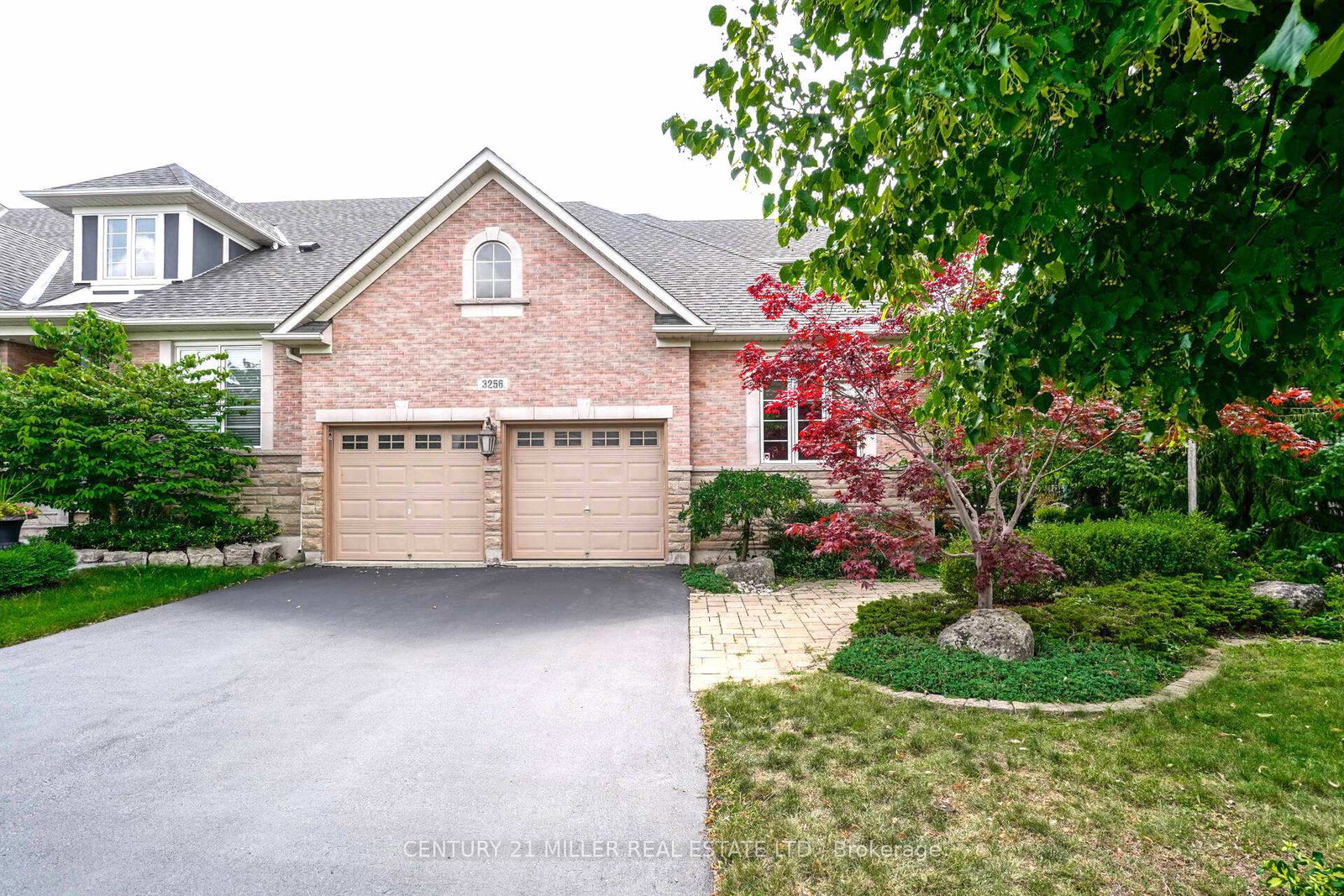 3256-epworth-crescent-oakville-ontario-w13160896