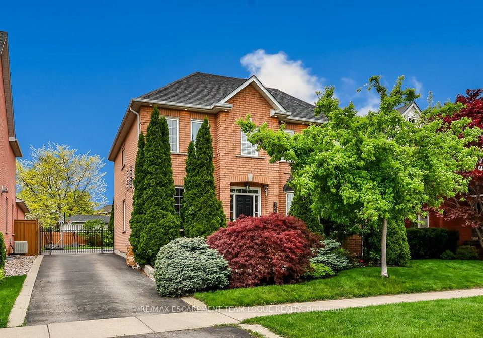 145-westchester-road-oakville-ontario-w13160984
