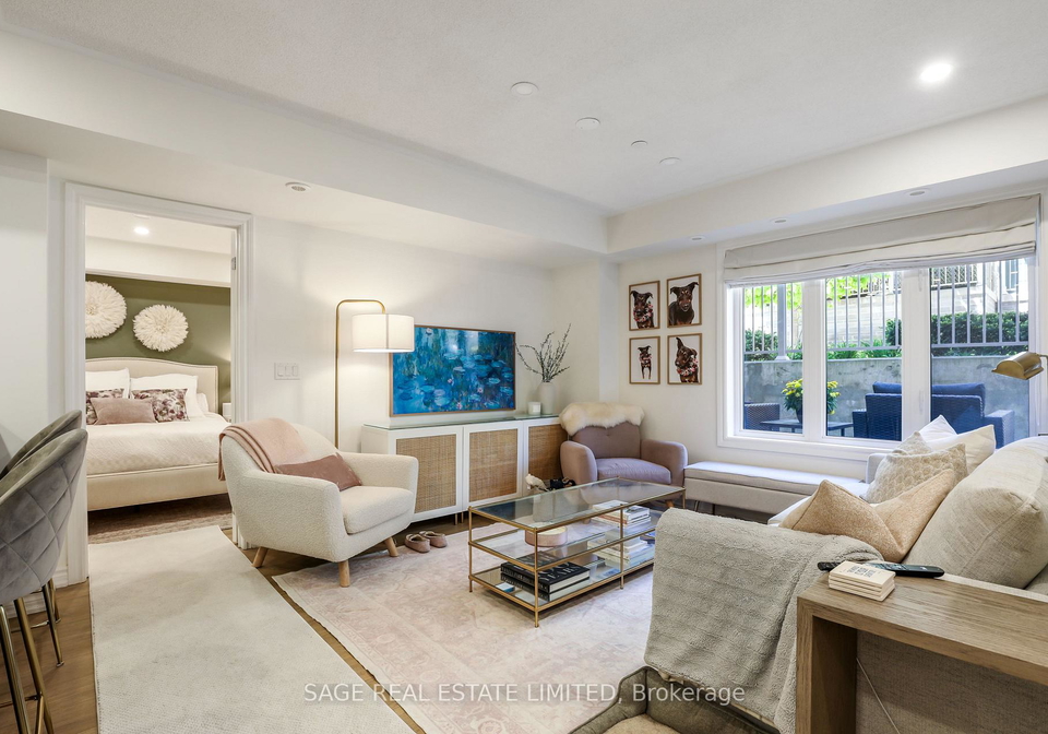 90-eastwood-park-gardens-etobicoke-ontario-w13161068