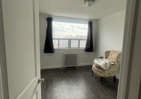 1516-eglinton-avenue-w-north-york-ontario-w13161158