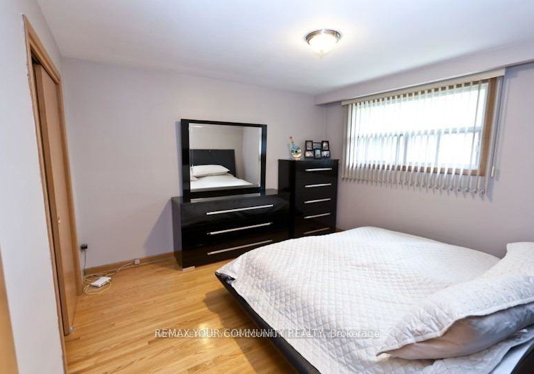 8-stanwood-crescent-york-ontario-w13161198