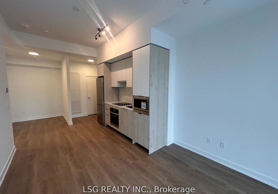 1007-the-queensway-etobicoke-ontario-w13161250