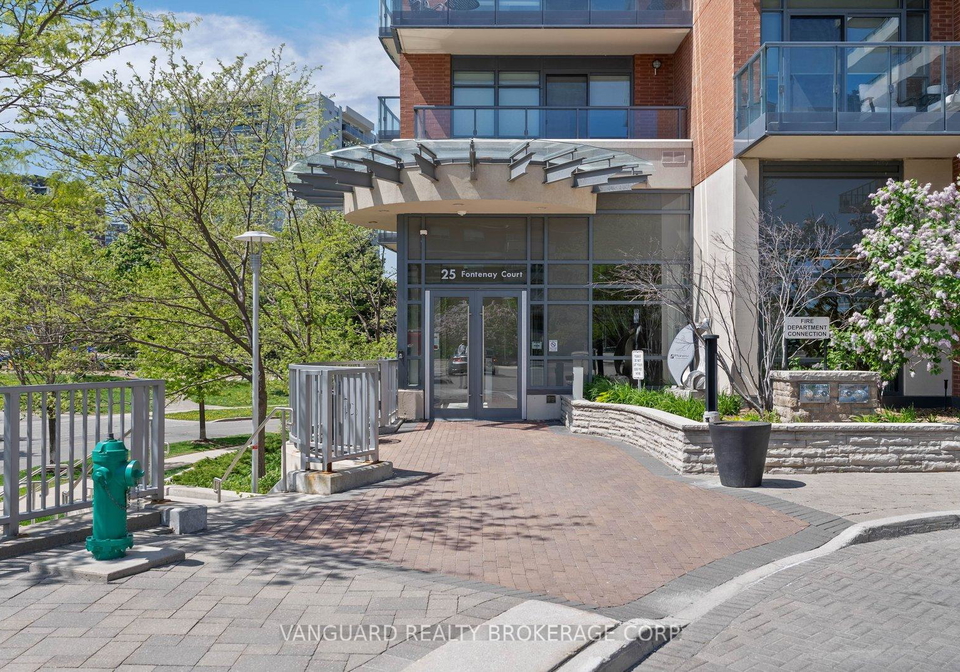 25-fontenay-court-etobicoke-ontario-w13161724