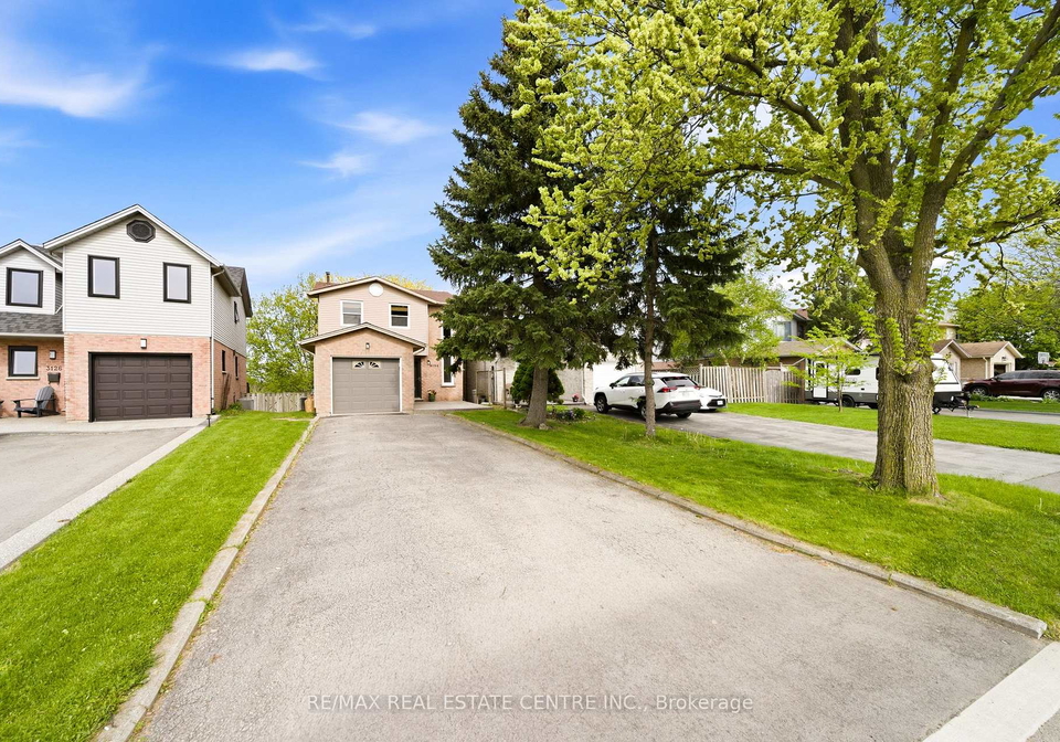 3124-driftwood-drive-burlington-ontario-w13161812