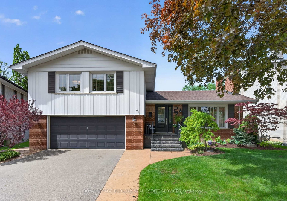 27-shortland-crescent-etobicoke-ontario-w13161898